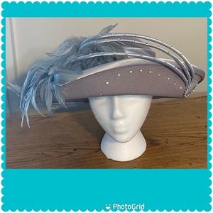 Chic Silver Church Chapeau